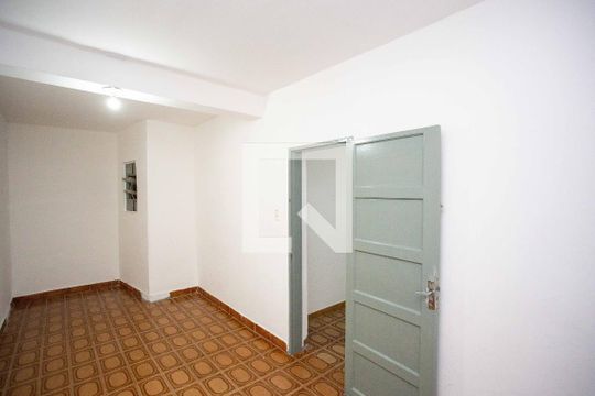 Quarto 1 de casa para alugar com 2 quartos, 65m² em Campanário, Diadema