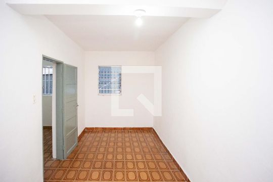 Quarto 1 de casa para alugar com 2 quartos, 65m² em Campanário, Diadema
