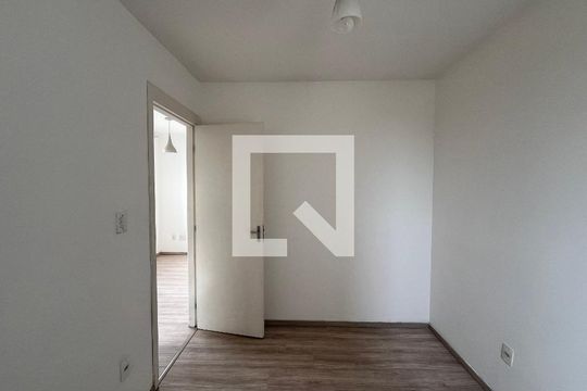 Quarto 1 de apartamento para alugar com 2 quartos, 45m² em Água Branca, São Paulo