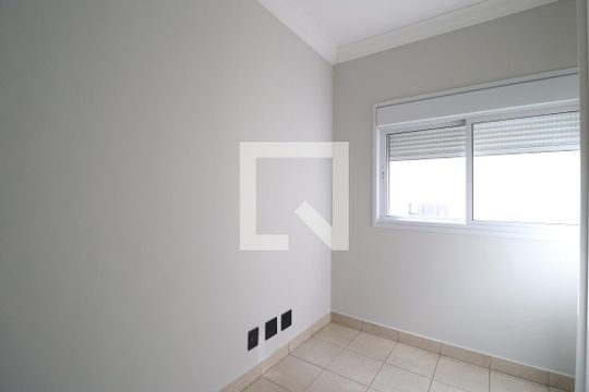 Quarto 1 de apartamento para alugar com 2 quartos, 59m² em Centro, Uberlândia