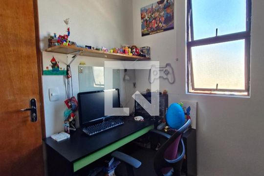 Quarto de apartamento à venda com 3 quartos, 69m² em Vila Vera, São Paulo
