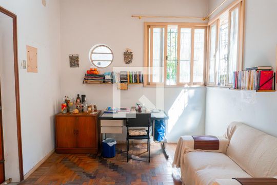 Sala de casa à venda com 7 quartos, 350m² em Tijuca, Rio de Janeiro