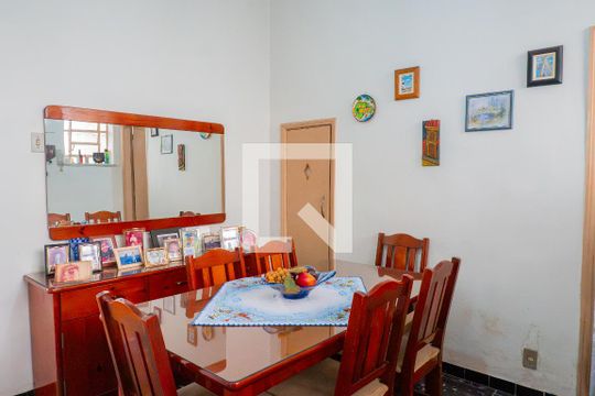 Sala 2 de casa à venda com 7 quartos, 350m² em Tijuca, Rio de Janeiro