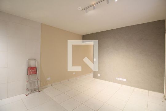 Sala de casa para alugar com 2 quartos, 46m² em Parque Assuncao, Taboão da Serra
