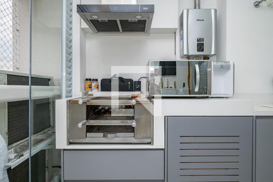 Studio de kitnet/studio à venda com 2 quartos, 58m² em Jardim Prudência, São Paulo