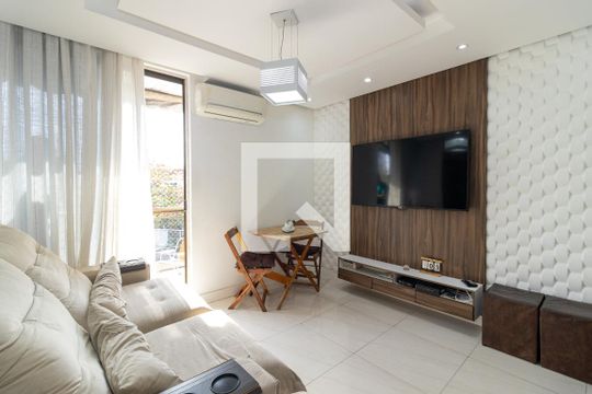 Apartamento à venda com 2 quartos, 55m² em Vila Valqueire, Rio de Janeiro