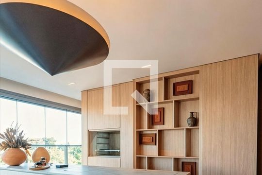 Apartamento à venda com 4 quartos, 327m² em Alto de Pinheiros, São Paulo