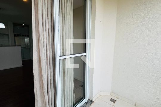 Apartamento para alugar com 3 quartos, 66m² em Mansões Santo Antônio, Campinas