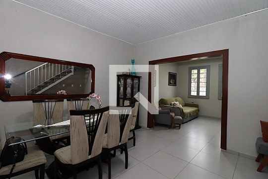 Sala de Jantar de casa à venda com 4 quartos, 137m² em Floresta, Porto Alegre
