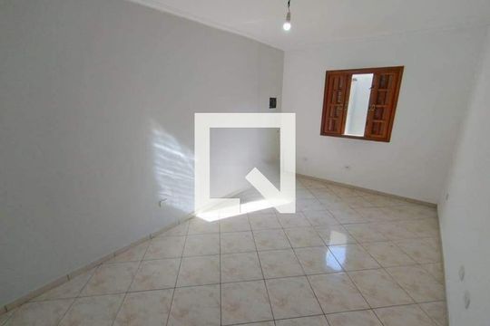 Quarto de casa para alugar com 3 quartos, 148m² em Vila Clarice, Santo André