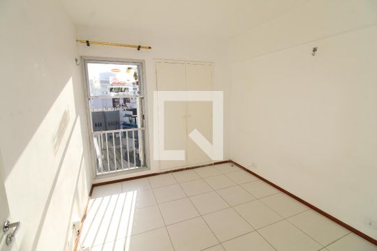 Quarto 1 de apartamento para alugar com 3 quartos, 90m² em Vila Adyana, São José dos Campos