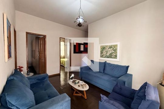 Sala de casa à venda com 5 quartos, 300m² em Carlos Prates, Belo Horizonte