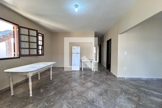 Casa para alugar com 16 quartos, 1000m² em Bandeirantes (Pampulha), Belo Horizonte