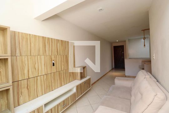 Sala de apartamento para alugar com 2 quartos, 86m² em Costa Azul, Salvador