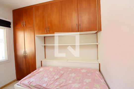 Quarto 1 de apartamento para alugar com 2 quartos, 86m² em Costa Azul, Salvador