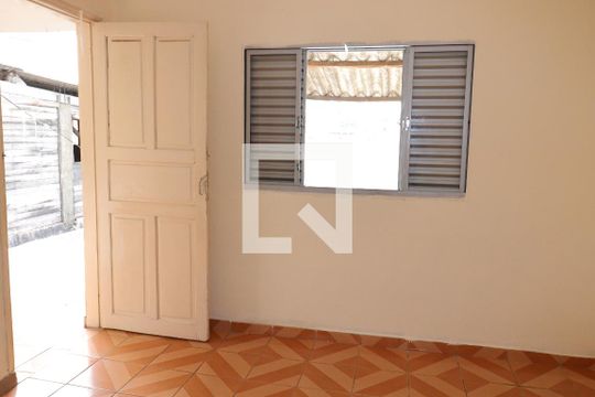 Quarto 2 de casa para alugar com 2 quartos, 70m² em Cidade Ademar, São Paulo