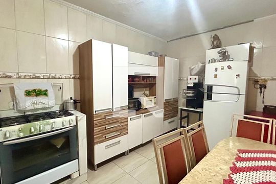 Cozinha de casa à venda com 4 quartos, 171m² em Jardim Presidente Dutra, Guarulhos