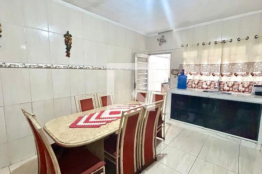 Cozinha de casa à venda com 4 quartos, 171m² em Jardim Presidente Dutra, Guarulhos