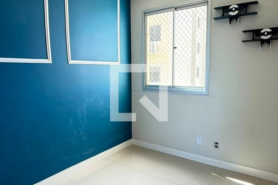 Quarto de apartamento para alugar com 3 quartos, 71m² em Itapuã, Salvador
