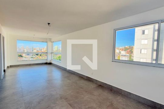 Apartamento à venda com 3 quartos, 163m² em Castelo, Belo Horizonte