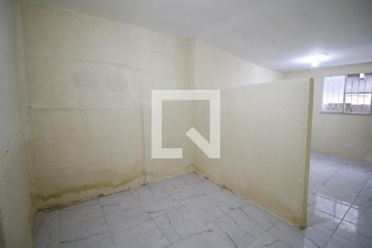 Quarto 2 de casa para alugar com 2 quartos, 40m² em Taquara, Rio de Janeiro