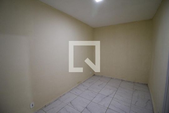 Quarto 1 de casa para alugar com 2 quartos, 40m² em Taquara, Rio de Janeiro