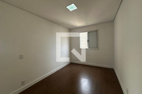 Quarto 1 de apartamento para alugar com 2 quartos, 53m² em Vila Sao Joao, Barueri