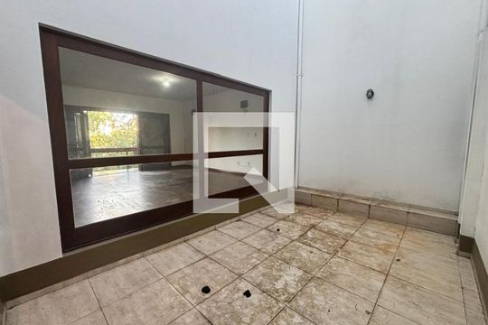 Casa para alugar com 4 quartos, 418m² em Guarani, Novo Hamburgo