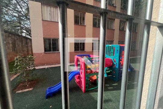 Vista do Quarto 1 de apartamento para alugar com 2 quartos, 40m² em Super Quadra Morumbi, São Paulo