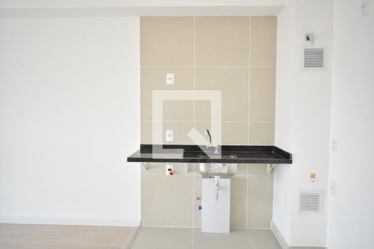 Sala/Cozinha de apartamento à venda com 2 quartos, 65m² em Chácara Inglesa, São Paulo
