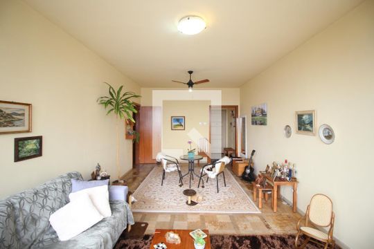 Apartamento à venda com 3 quartos, 130m² em Moinhos de Vento, Porto Alegre