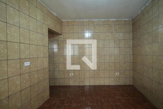 Cozinha de casa para alugar com 1 quarto, 30m² em Vila Palmares, Santo André