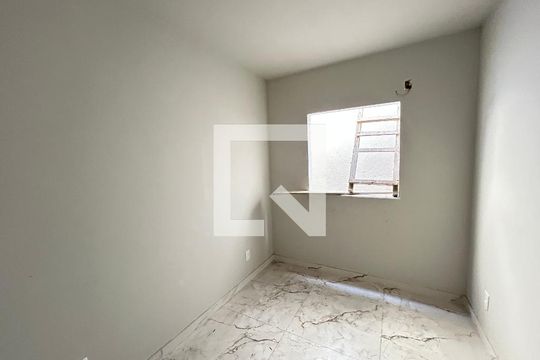 Quarto 1 de casa para alugar com 2 quartos, 60m² em Engenho de Dentro, Rio de Janeiro