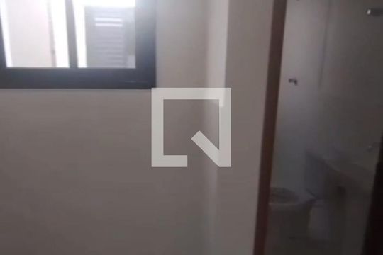 Quarto de casa de condomínio para alugar com 2 quartos, 38m² em Penha de França, São Paulo