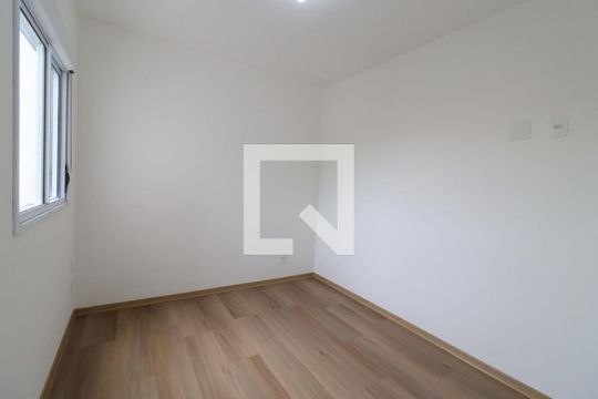 Quarto 1 de apartamento para alugar com 2 quartos, 43m² em Vila Isa, São Paulo