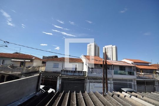 Vista da Sala/Quarto de casa à venda com 2 quartos, 150m² em Parque Edu Chaves, São Paulo