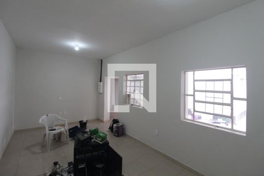 Sala de Estar de casa para alugar com 6 quartos, 360m² em Itapoã, Belo Horizonte