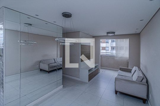 Apartamento para alugar com 2 quartos, 50m² em Parque Fongaro, São Paulo
