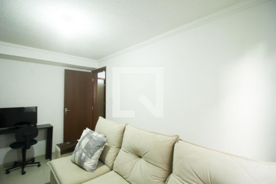Sala de TV de apartamento à venda com 4 quartos, 94m² em Vila Miriam, São Paulo