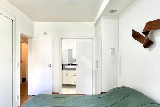 Apartamento à venda com 3 quartos, 117m² em Serra, Belo Horizonte