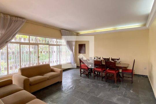 Sala de casa para alugar com 3 quartos, 205m² em Vila Campesina, Osasco