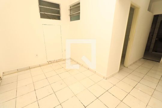 Sala de apartamento para alugar com 2 quartos, 50m² em Canela, Salvador