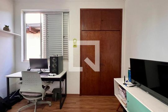 Apartamento à venda com 4 quartos, 140m² em Jardim America, Belo Horizonte