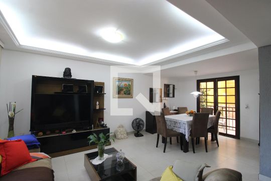 Casa de Condomínio à venda com 3 quartos, 130m² em Taquara, Rio de Janeiro