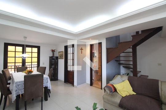 Casa de Condomínio à venda com 3 quartos, 130m² em Taquara, Rio de Janeiro
