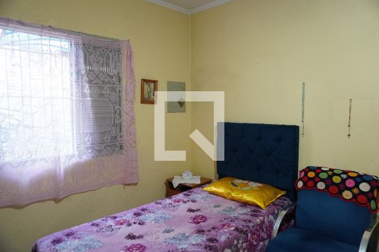 Casa à venda com 4 quartos, 180m² em Cidade Líder, São Paulo