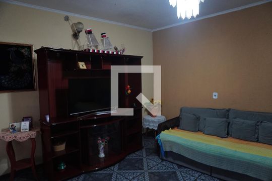 Casa à venda com 4 quartos, 180m² em Cidade Líder, São Paulo
