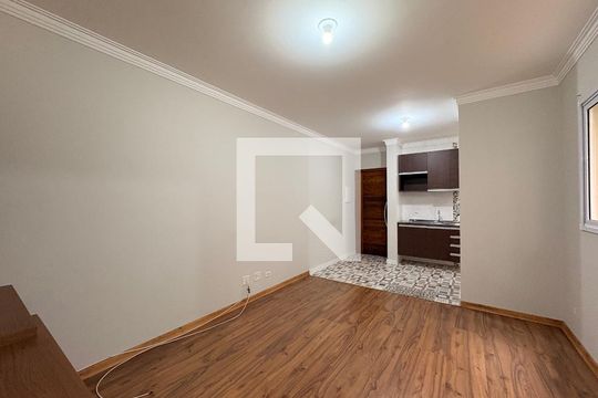 Sala de apartamento para alugar com 2 quartos, 50m² em Jardim Paraiso, Santo André