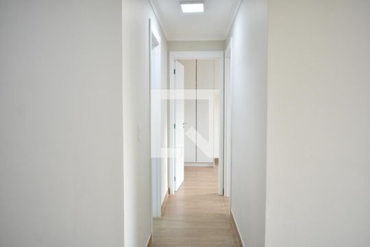 Corredor de apartamento para alugar com 2 quartos, 65m² em Vila Clementino, São Paulo