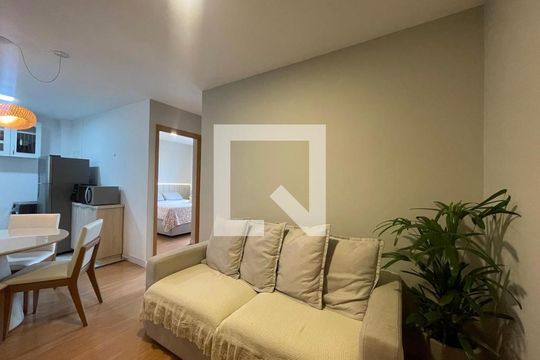 Apartamento para alugar com 2 quartos, 42m² em Canudos, Novo Hamburgo